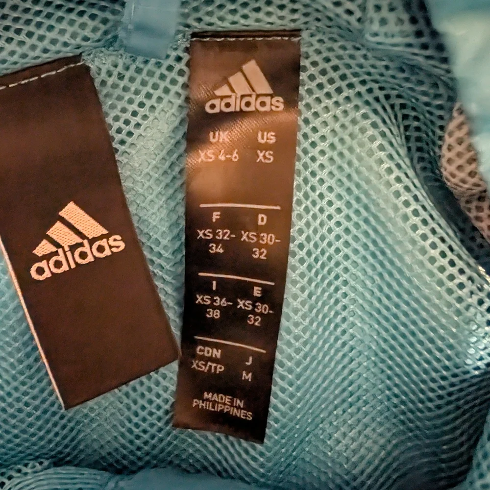 Adidas ID Windbreaker Half Zip‎ Cropped Pullover Jacket XS - Picture 5 of 5